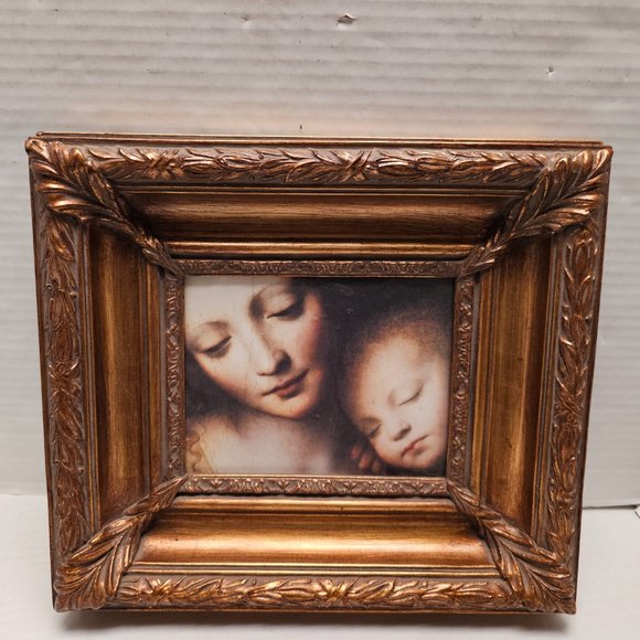 Home Wall Decor The Child Asleep Gold Leaf Frame Hand Crafted Picture Bombay Co. - Picture 8 of 16